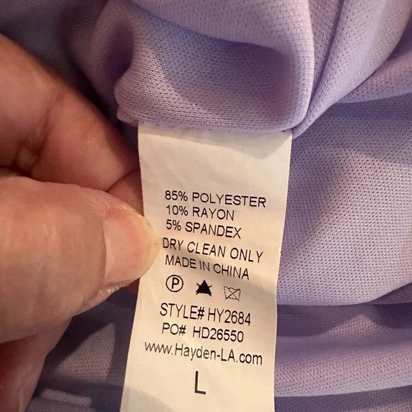 Beautiful dress - Picture 8 of 10